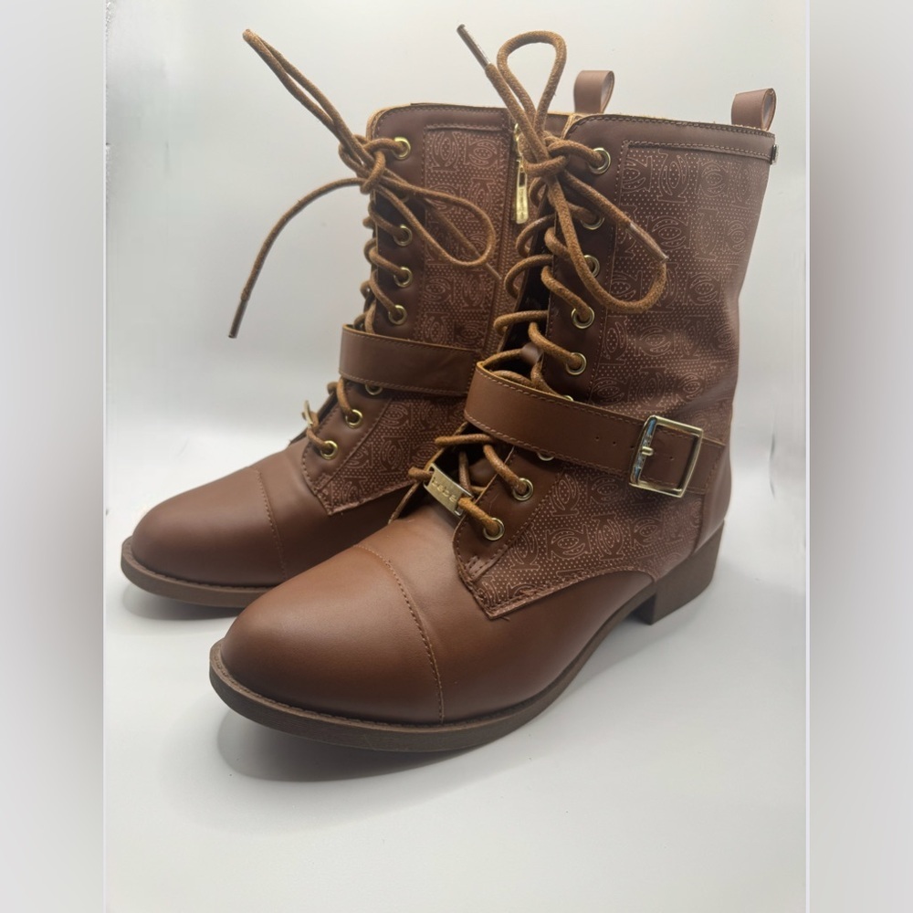 Bebe Women’s Brown Ankle Boot Side Gold Buckle. Size 8.5. Booties. Side zip. - Picture 2 of 8